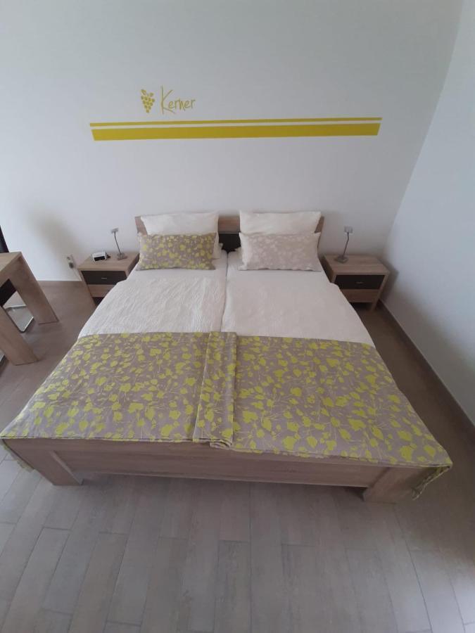 Appartamento Casa La Vino Leiwen Esterno foto